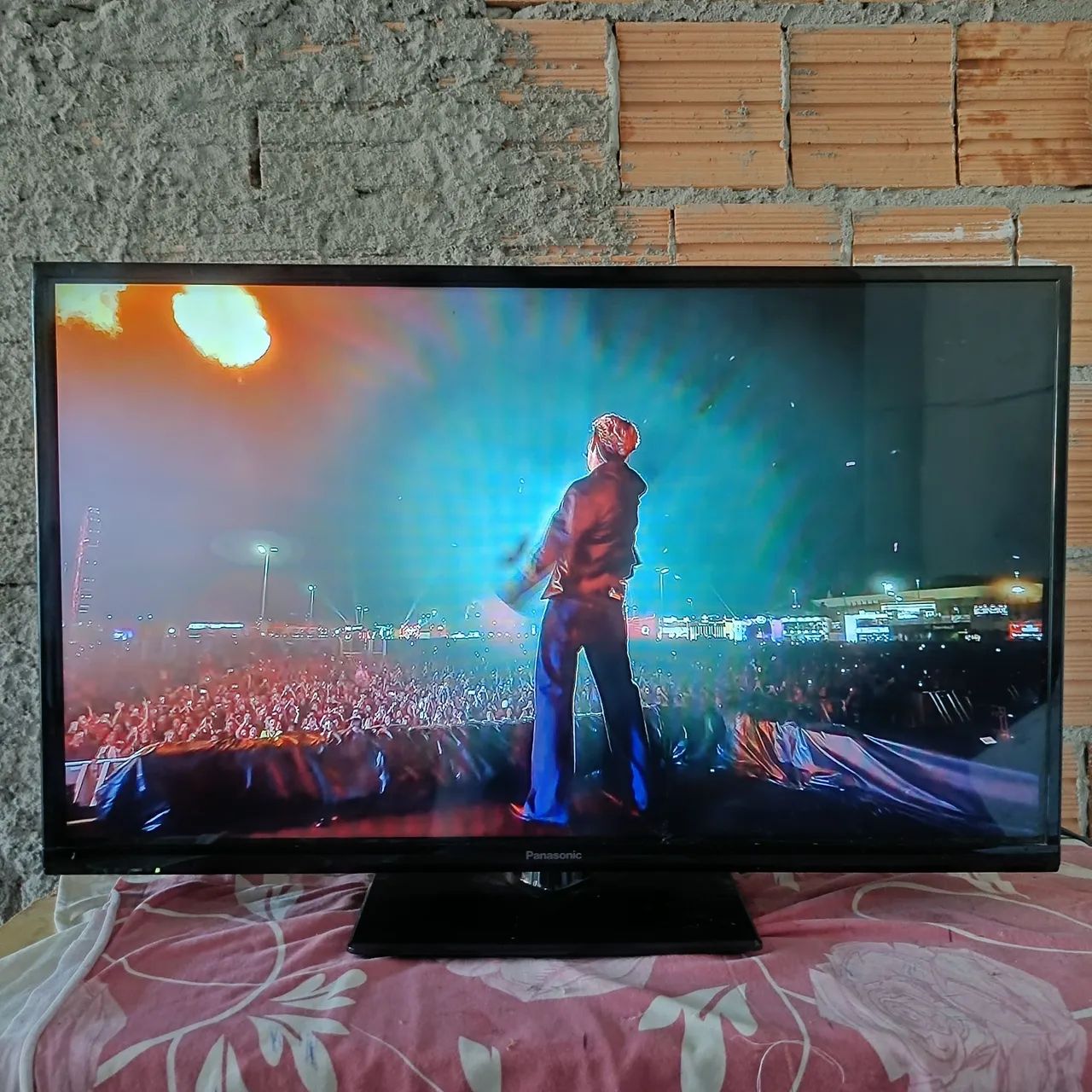 TV LCD 