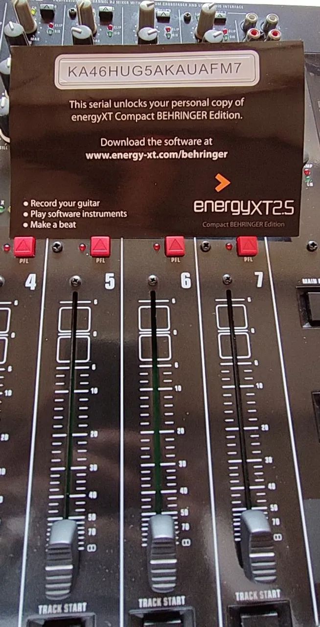 Mixer Behringer DX 2000 - Foto 2