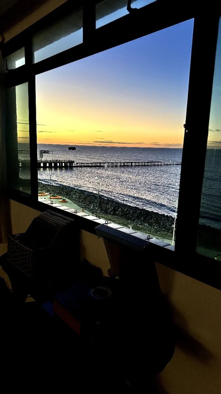Foto do anúncio de Apartamento Vista Mar 200m2 com Piscina na Praia de Iracema, 3 quartos em Praia de Iracema, Fortaleza
