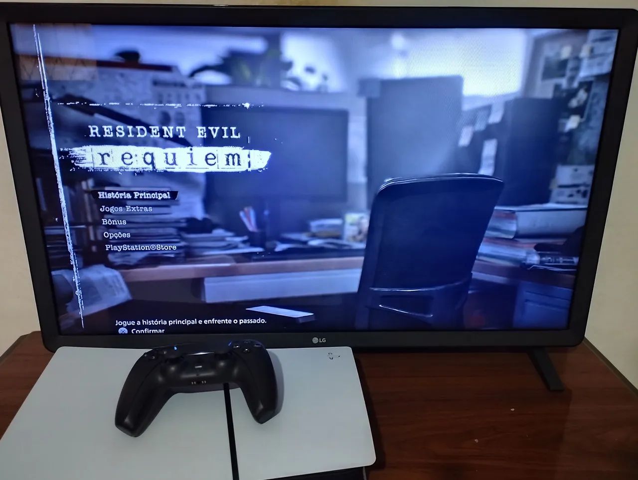 PlayStation 5 Slim + Resident Evil Requim e COD Black Ops 2 - Foto 3
