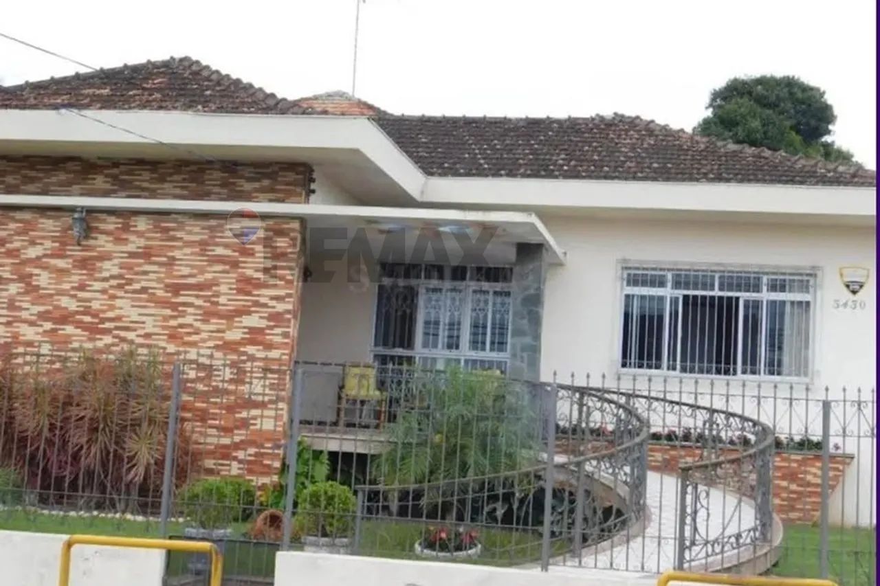 "Casa Antiga Charmosa no Centro de São José, SC" - Foto 4