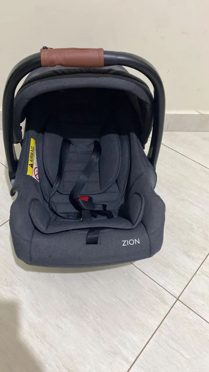 Carrinho Roman Zion com Bebe Conforto - Foto 2