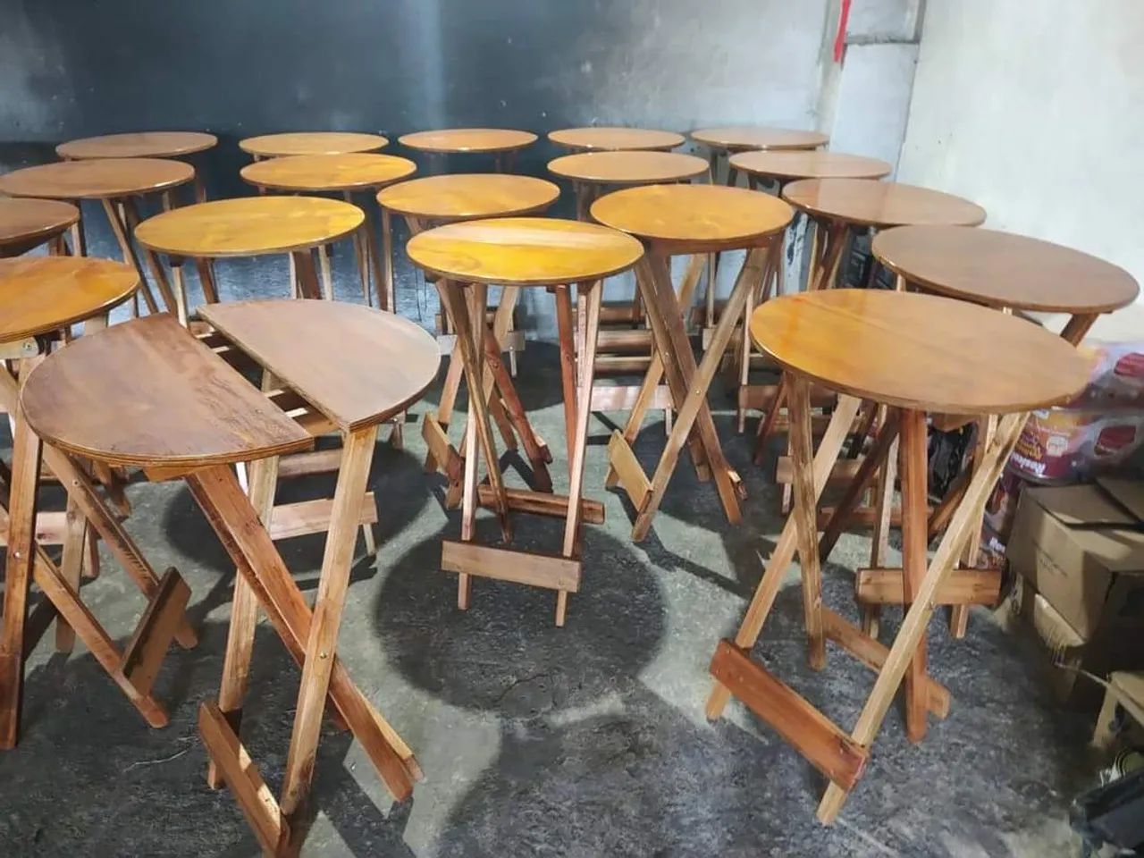 Mesa madeira pode molhar avontade 