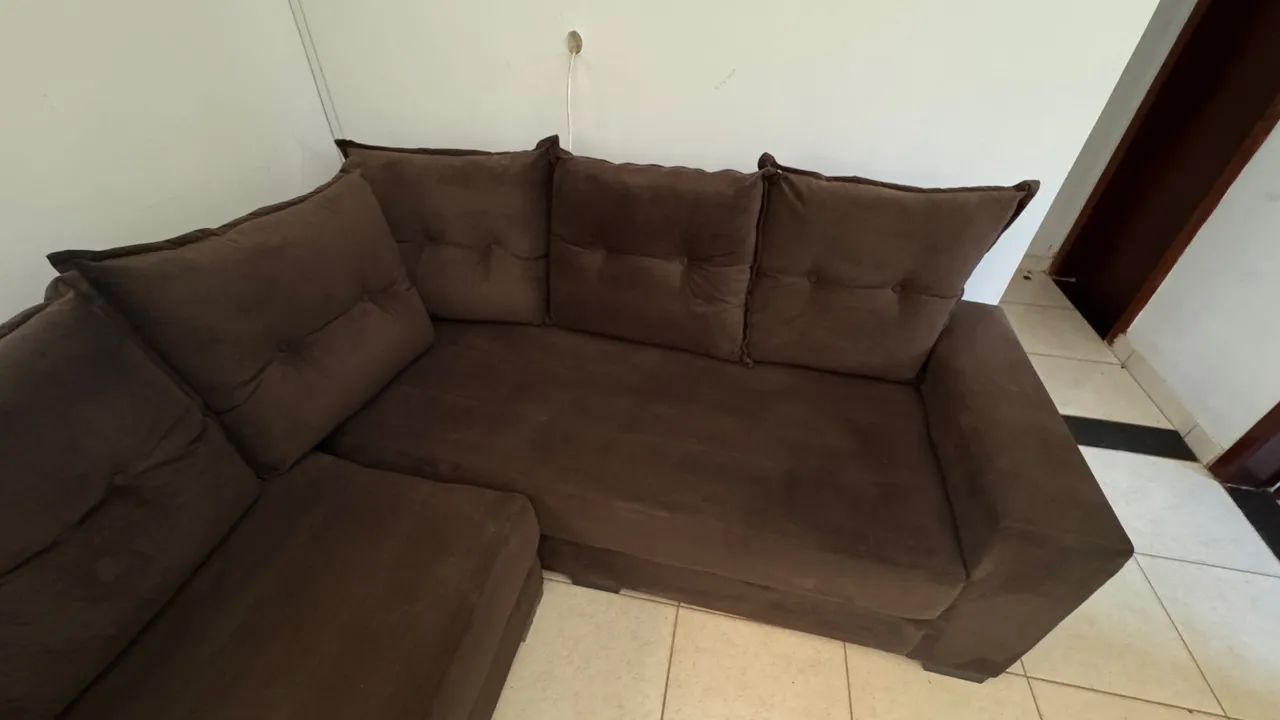 Sofá em bom estado novinho 