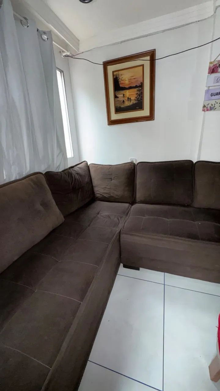 VENDO SOFÁ SEMINONO, CONSERVADO E SEM DETALHES - Foto 2