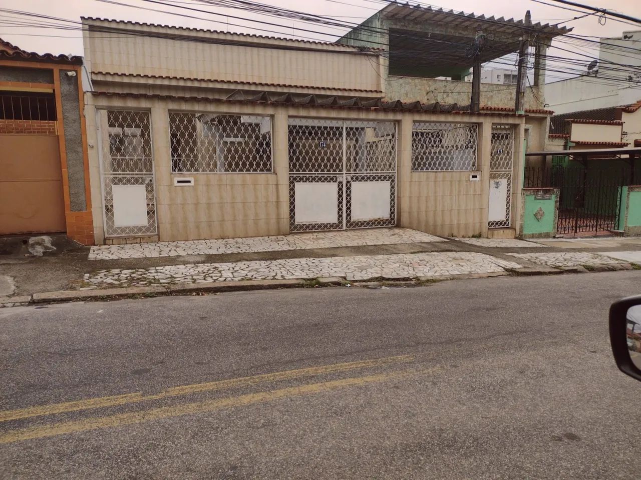 Casa com 3 quartos em Irajá 