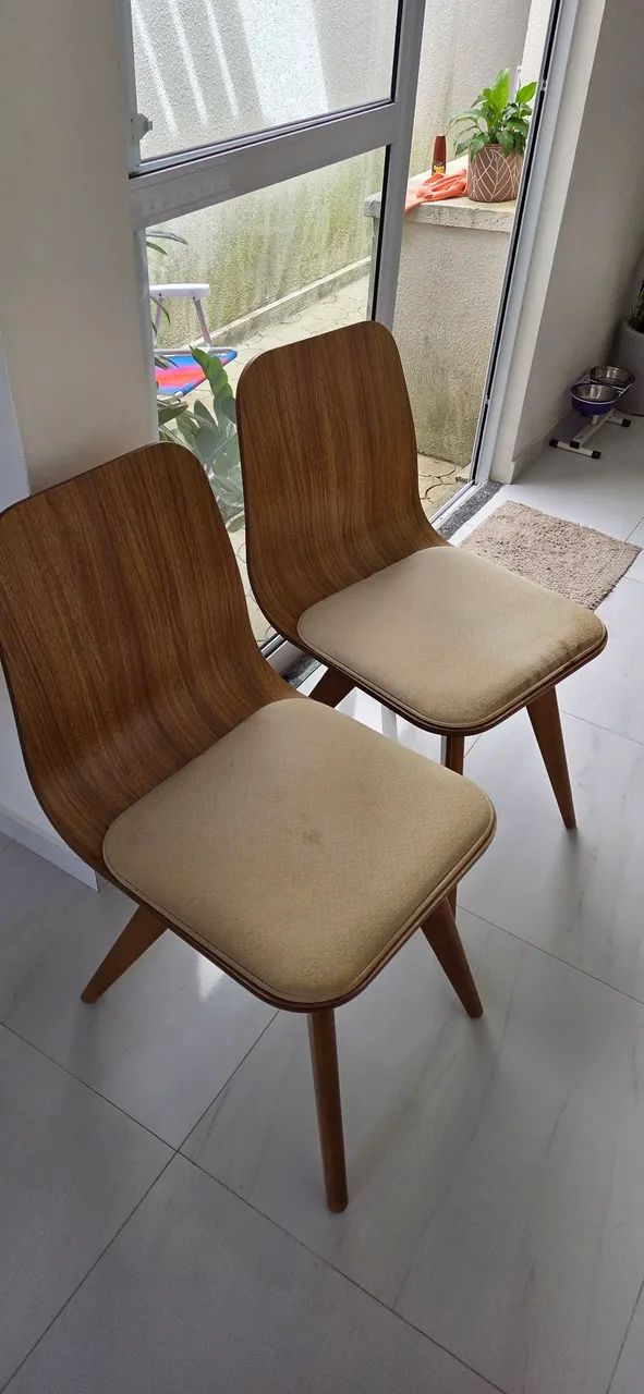 Cadeiras para mesa de jantar (com defeito) - Foto 2