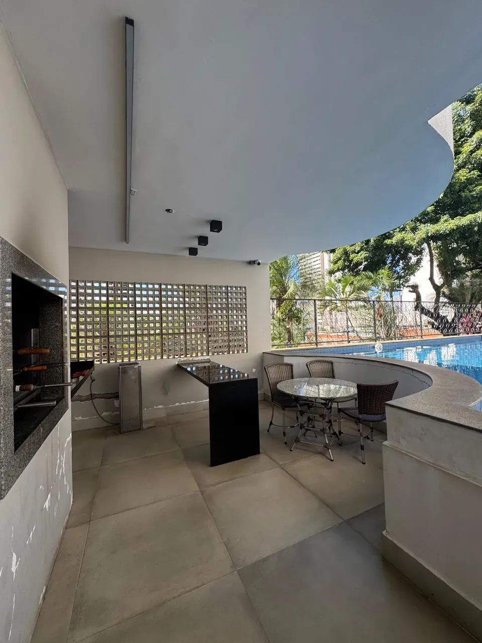 Edifício Vill Dei Fiori - Próximo a Praça Popular - Foto 2