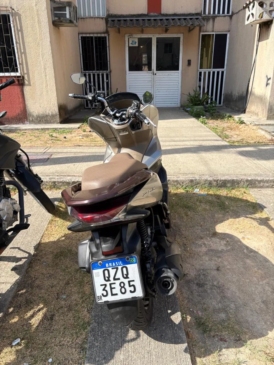 VENDO PCX ANO 2022 - Foto 3