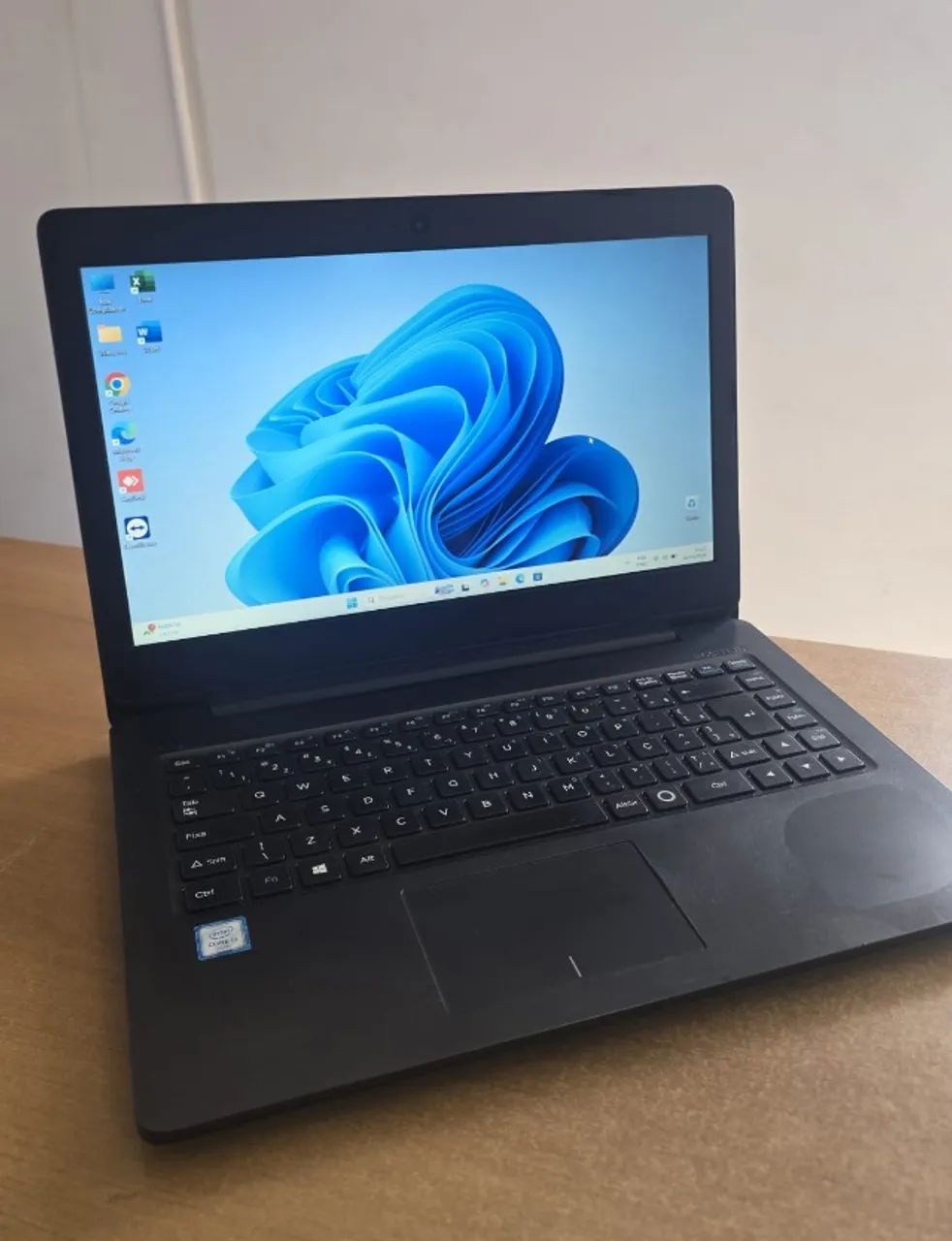 富士通/6th i3/Win11/BD/Office/新SSD/4GB# Notebook i3 6° Geração 4GB Memoria SSD128GB - Notebooks