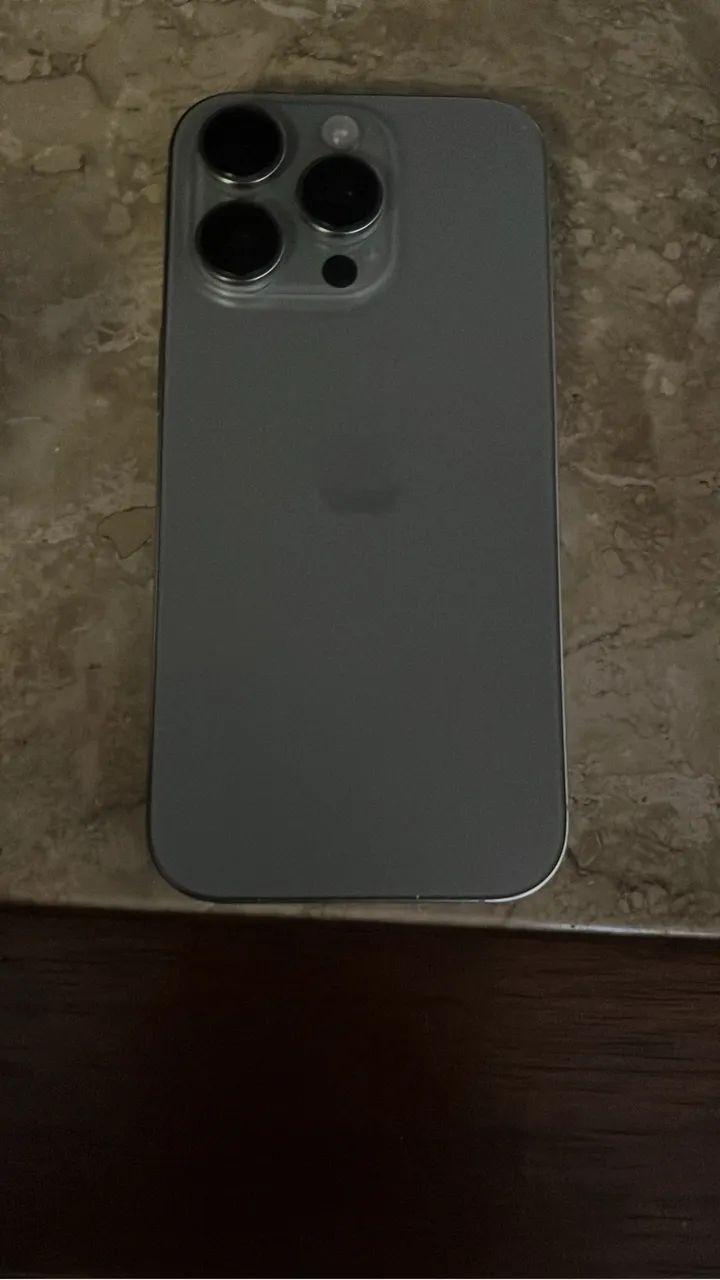 iPhone 16 pro max  - Foto 2