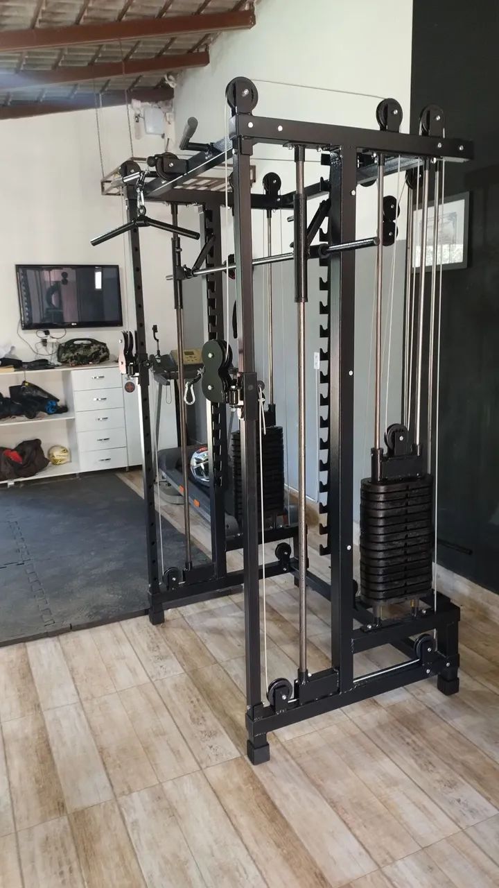 Aparelho de musculação 