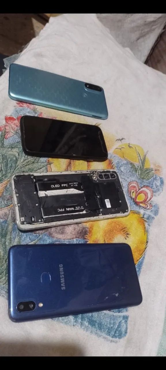 Peças de celular para arrumar 