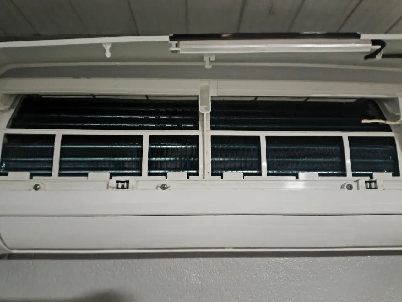 Ar condicionado Electrolux 900 BTUs  - Foto 3