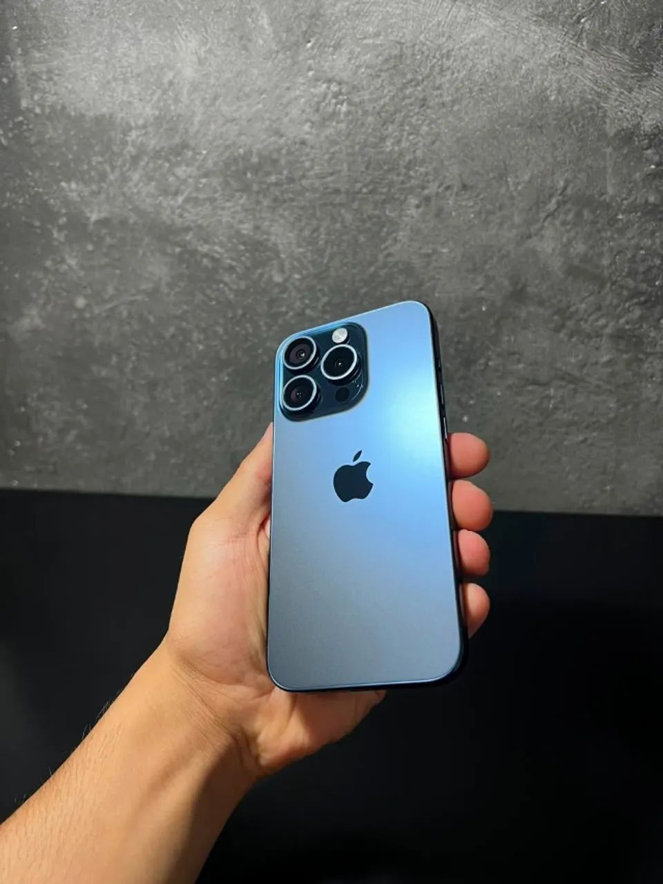 iPhone 15 Pro