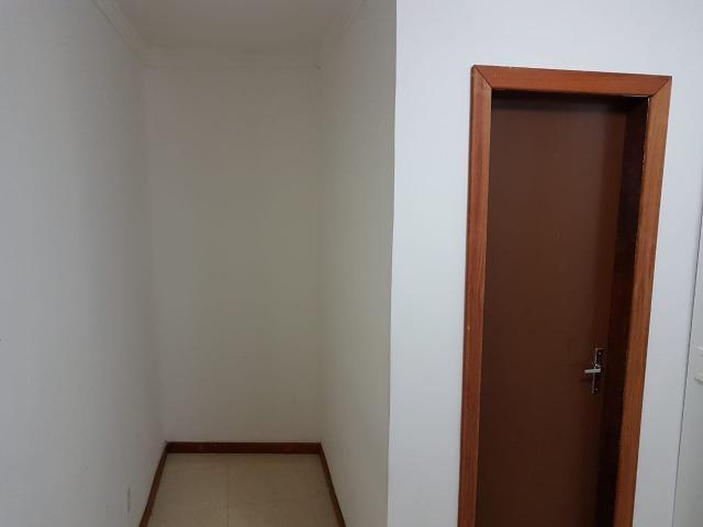 Itapuã Salvador Casa de 4/4 com 2 andares, rua sem saída - Foto 9
