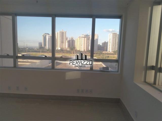 Aluga-se ótima sala, no edifício led - águas claras, já incluso iptu e condomínio por apen - Foto 3
