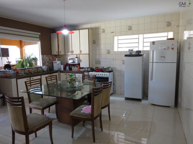 Vendo casa no Setor de Mansões, 3 quartos / Suíte / Piscina / Churrasqueira / Próximo a ca - Foto 7