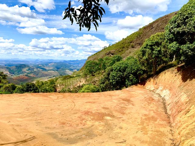 Linda chácara em Santa Teresa frente vale do Caravagio - Foto 8