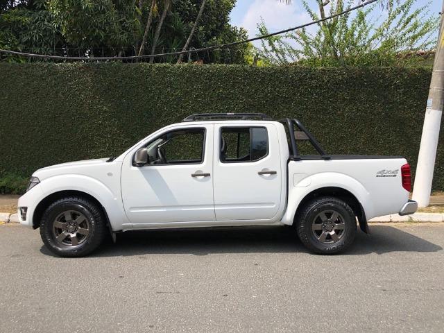 Nissan Frontier S CD 2.5 4x4 Turbo Diesel Câmbio Manual Ano 2016 - Foto 7