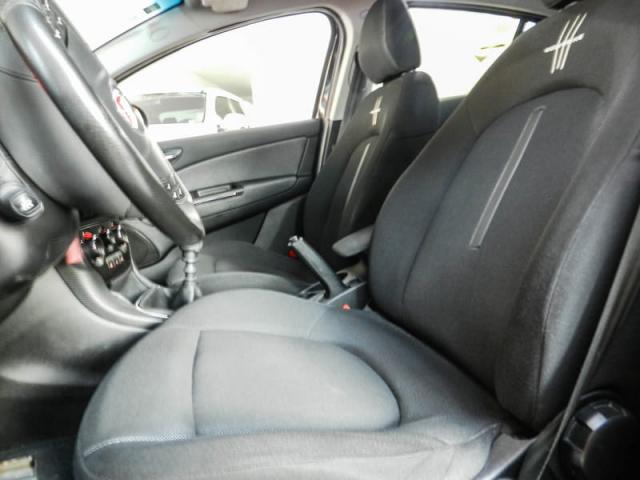 FIAT BRAVO ESSENCE 1.8 16V 4P - Foto 13