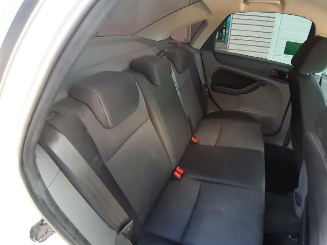 Ford Focus Sedan 2013 - Foto 14