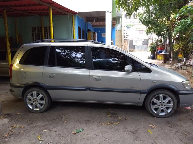 Zafira 2004 completa 7 lugares - Foto 4