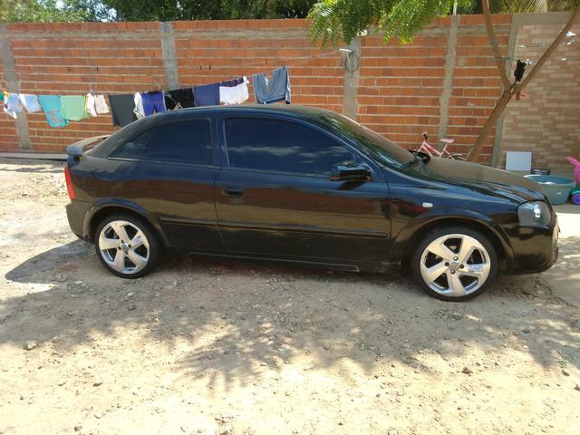 Astra ano 2005 motor 2.0 8v - Foto 3