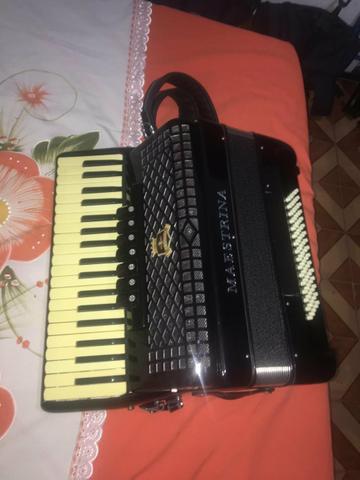 Acordeon Maestrina Jh2006 80 Baixos - Foto 4
