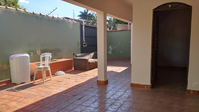 Alugo casa grande proximo UFMS