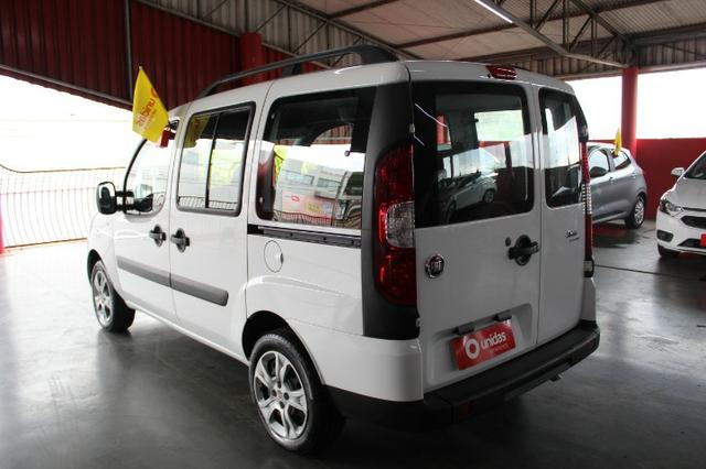Doblo 1.8 essence 18/19 - Foto 5