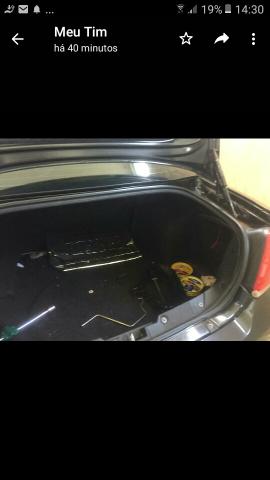 FIAT LINEA ABSOLUTE 1.9/1.8 FLEX DUALOGIC 4P 2012 