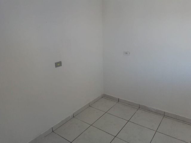 Apto de 01 quarto 380 reais em Curitiba - Rio Bonito - Campo de Santana - Foto 6