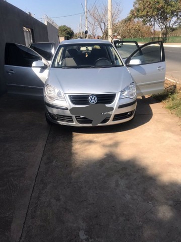VENDO CARRO POLO 2008 COMPLETO PRATA