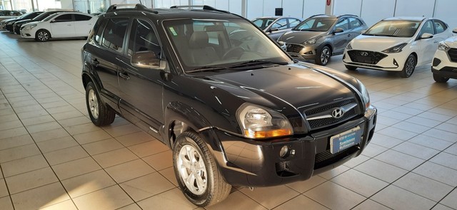 TUCSON GLS 2.0 AUTOMÁTICO