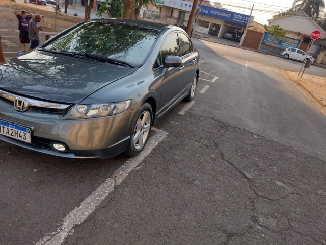 HONDA CIVIC LXS AUTOMÁTICO FLEX