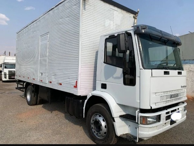 IVECO 170E22 ANO 2008