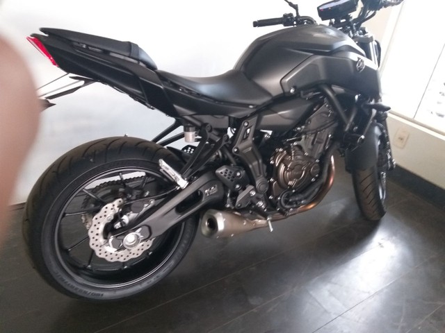 YAMAHA MT 07 COM 1.650 KMS