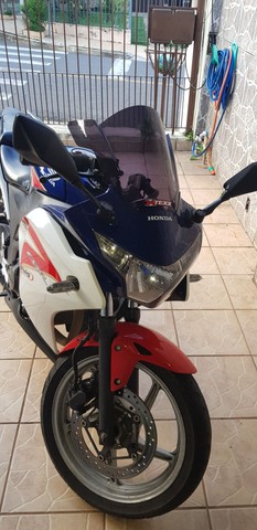 HONDA CBR 250R