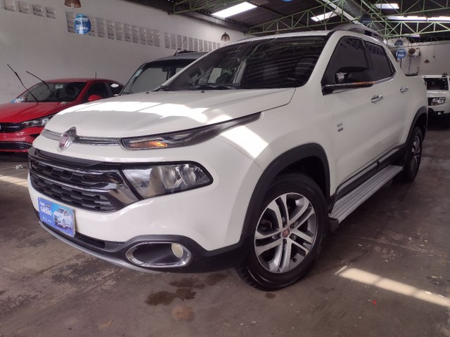 FIAT TORO VOLCANO AT9 ANO 2016/2017 DIESEL