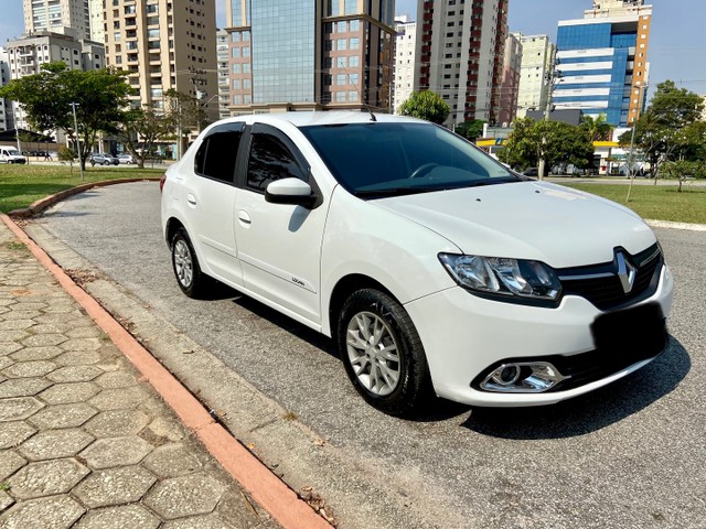 RENAULT LOGAN EXPRESSION 1.6 FLEX