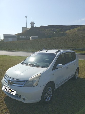 VENDO LIVINA 2013 COMPLETA AUTOMÁTICA