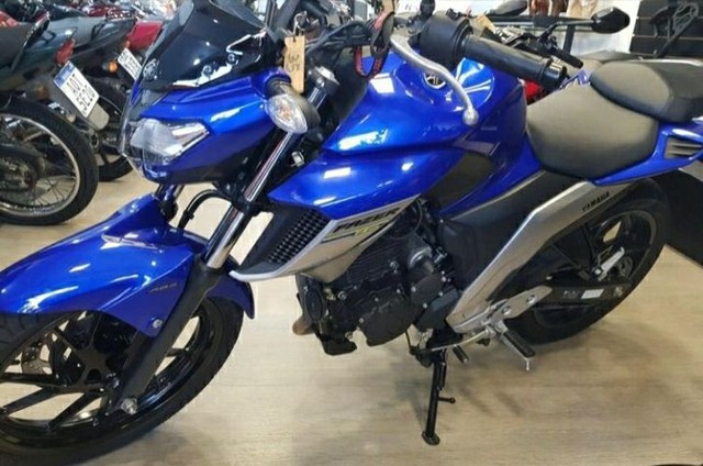 YAMAHA FAZER250