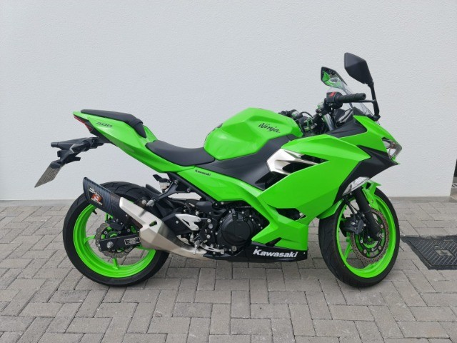 KAWASAKI Z400