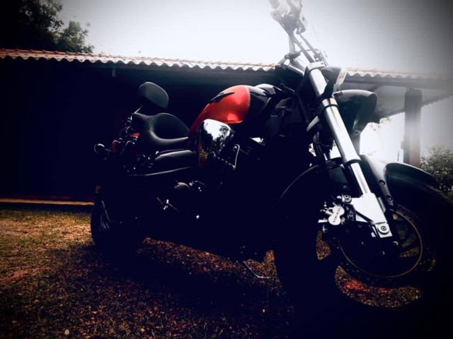 BOULEVARD M800 2011 COM 10.000KM