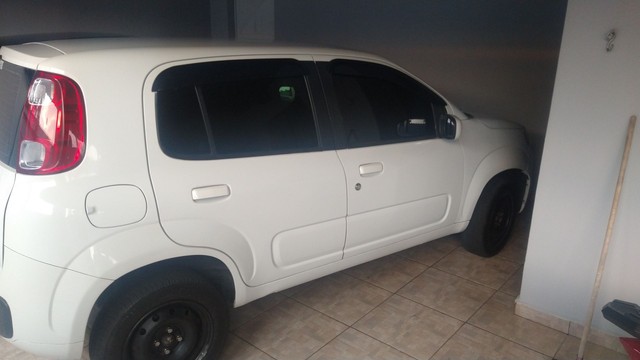 UNO VIVACE 1.0 EVO 4P 2012 BR -