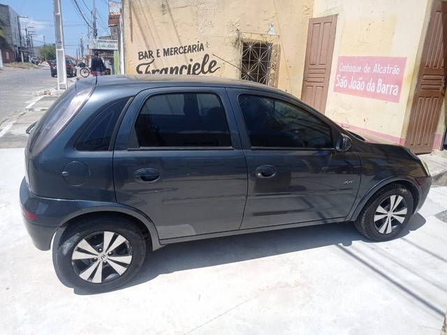 CORSA 1.0 VENDO OU TROCO POR BIZ