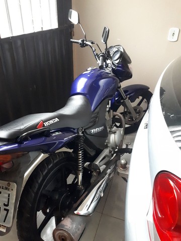 MOTO TITAN AZUL 150 ANO 2012