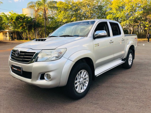 HILUX SRV 3.0 4X4 DIESEL 2012/2012