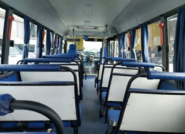 Micro ônibus escolar 
